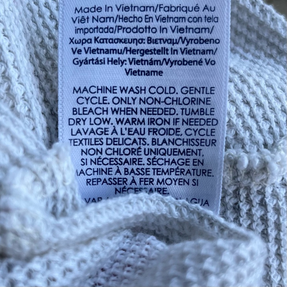 •CHAPS• Textured Knit Boatneck Top with Lace-Up Detail - Size XL - Picture 8 of 9